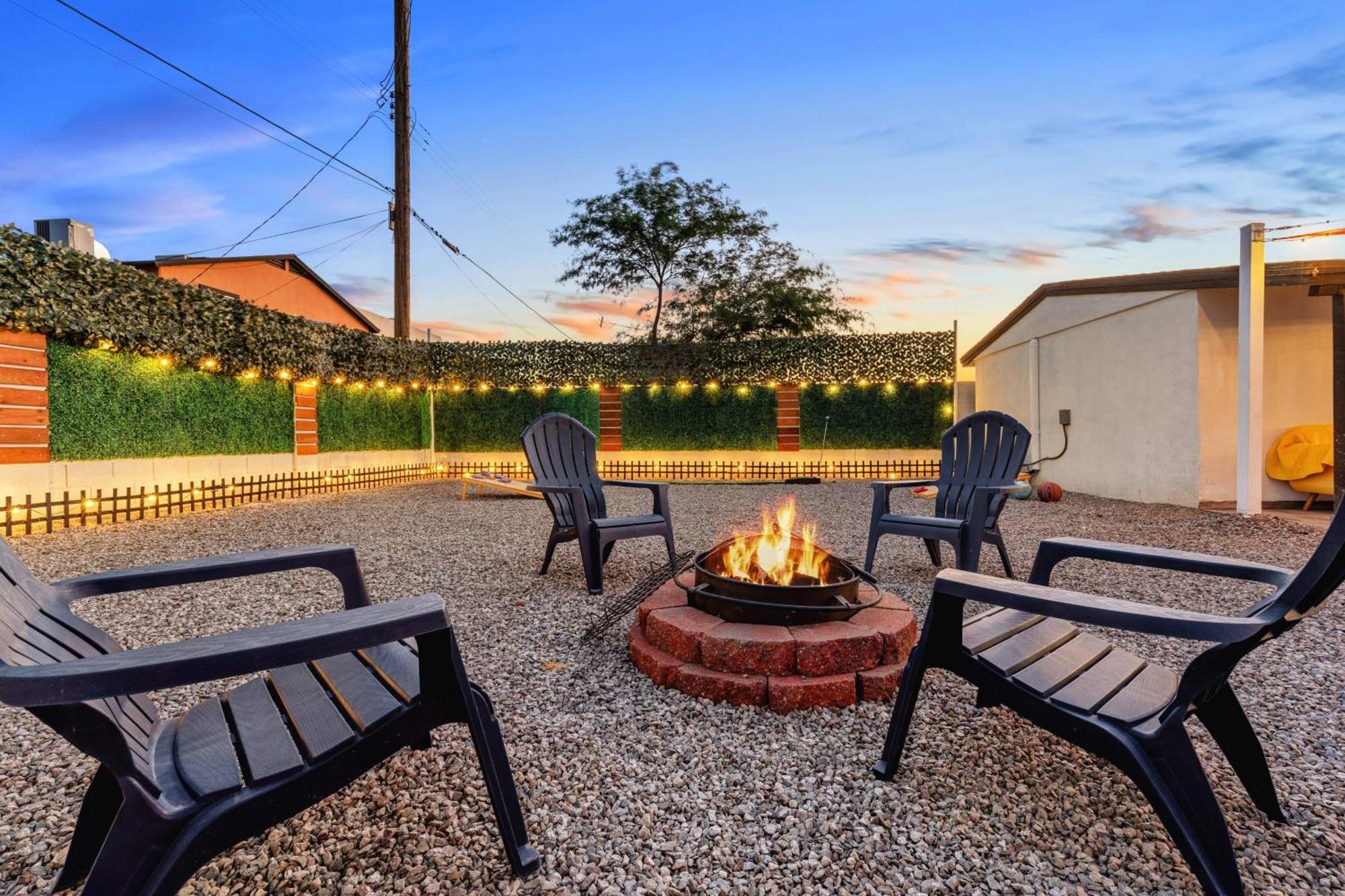 Holiday home Retreat - With King Bed - 10 Min From Airp - Unit C Phoenix